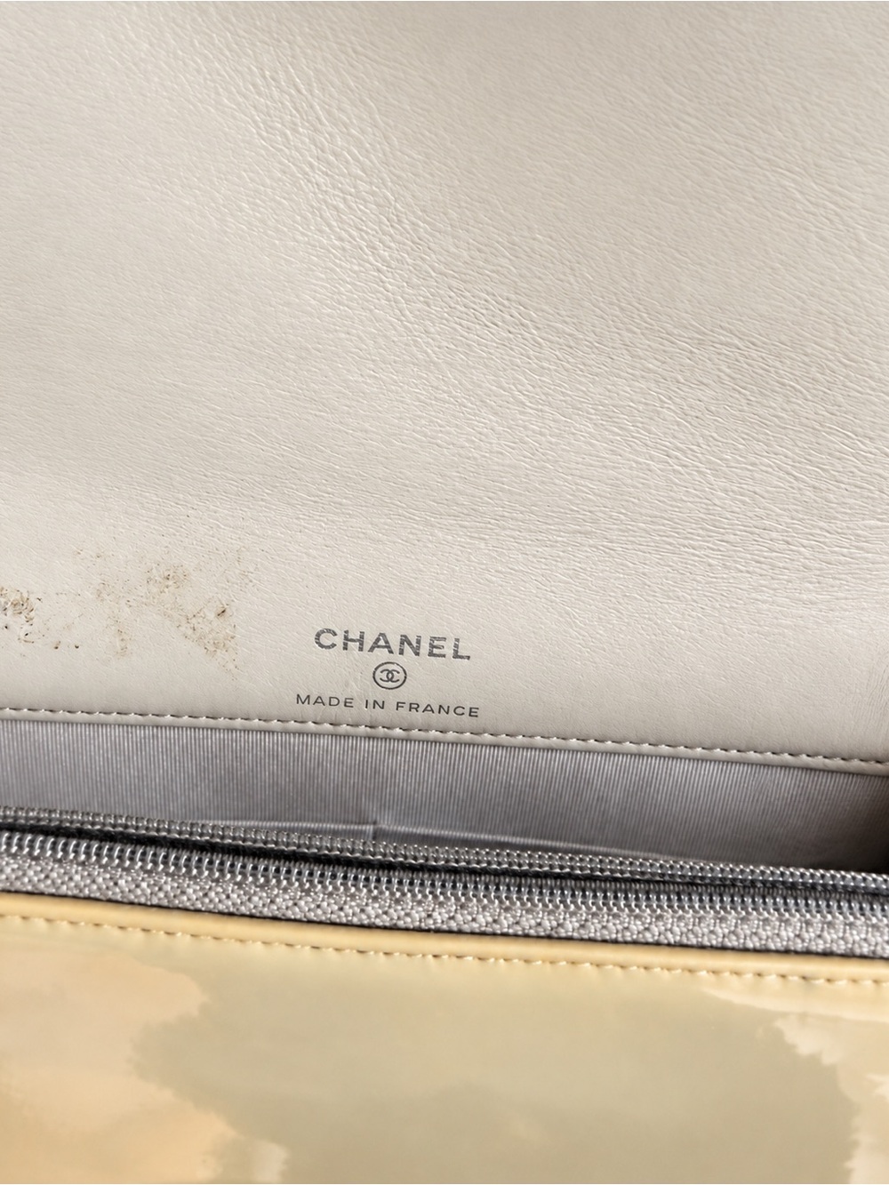 Chanel Boy Wallet on Chain WOC Patent Leather Sample Piece - Picture 9 of 12